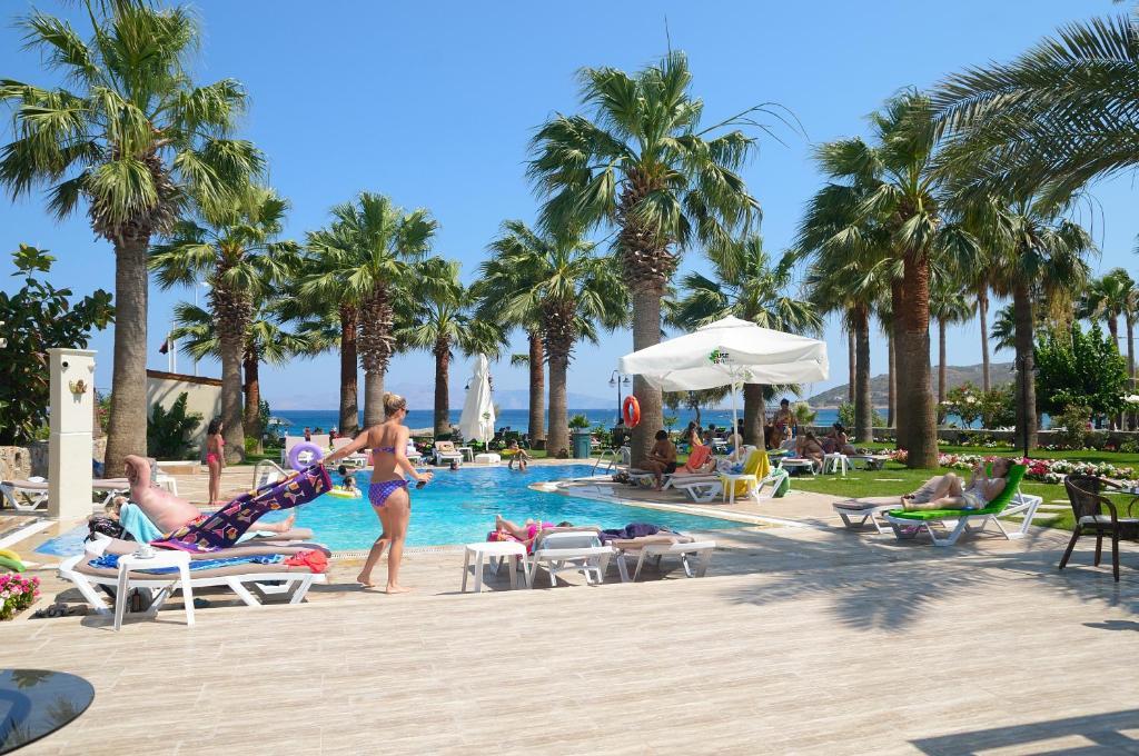 My Marina Select Hotel Датча Екстериор снимка