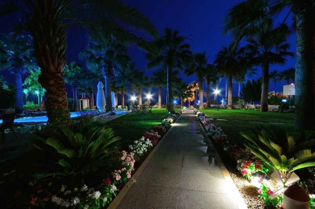 My Marina Select Hotel Датча Екстериор снимка